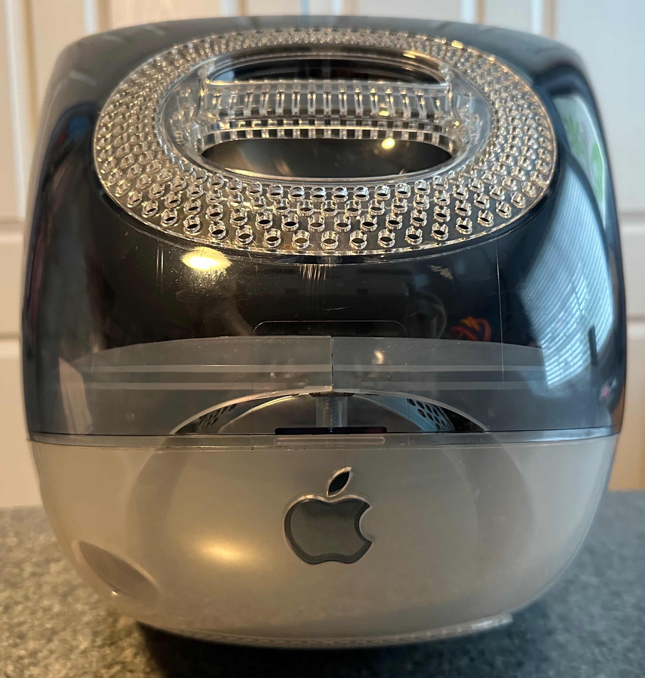 iMac G3 back