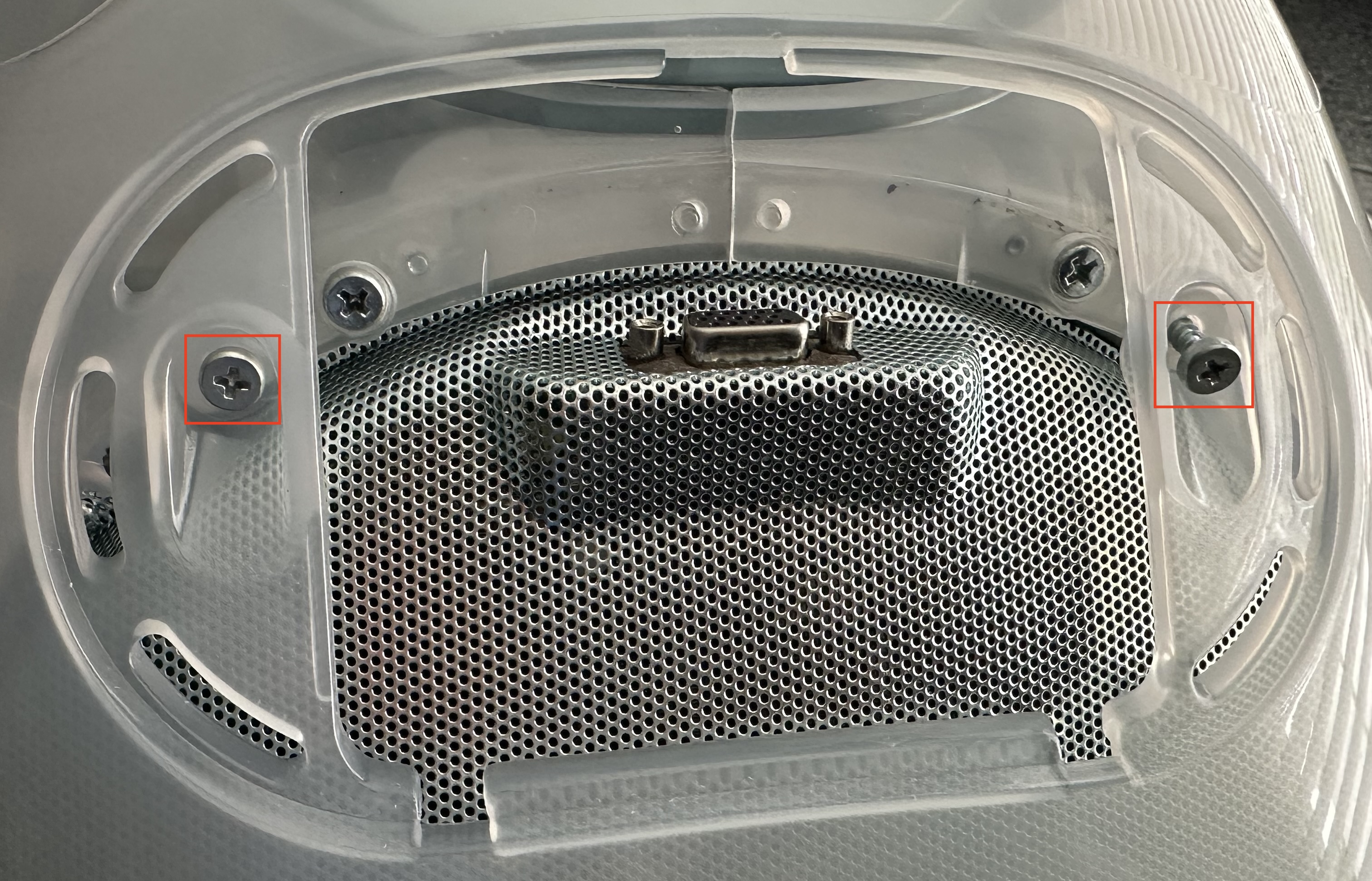 iMac G3 bottom plastic screws set #2